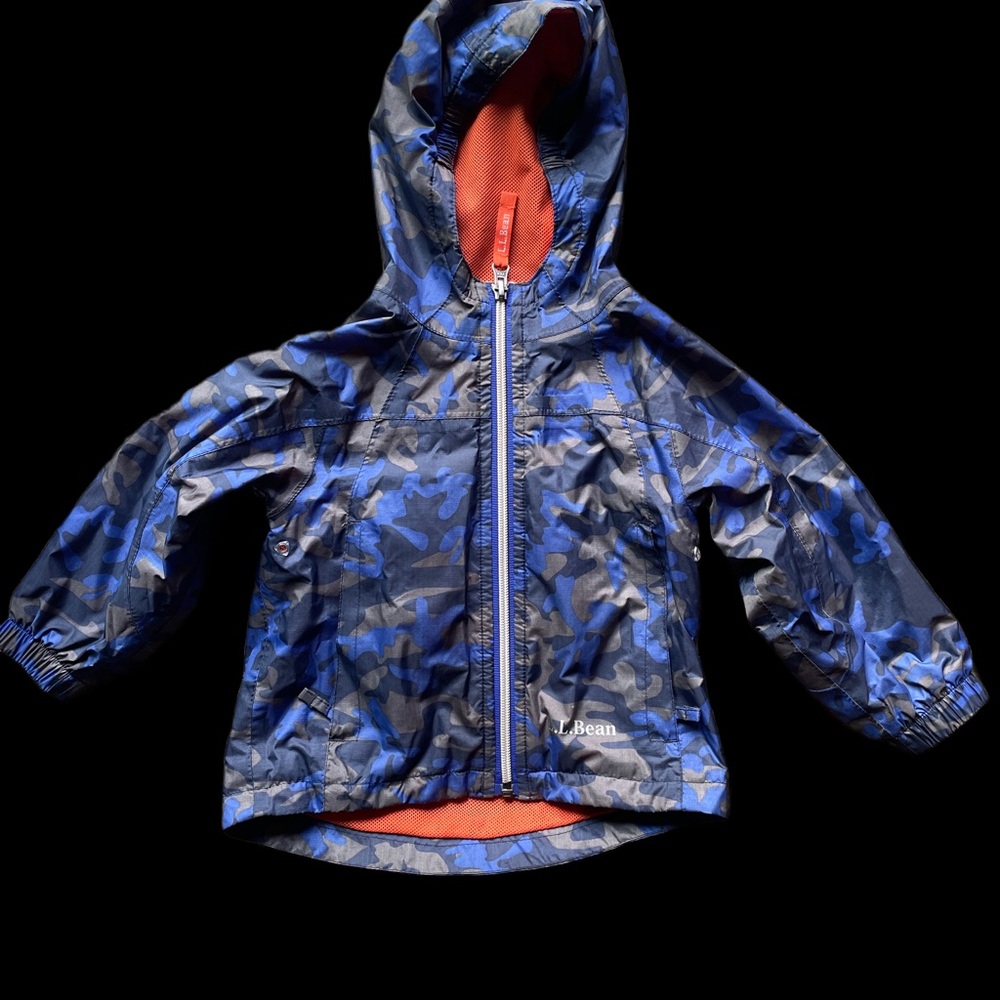 Toddlers' Discovery Rain Jacket, Blue camo Print